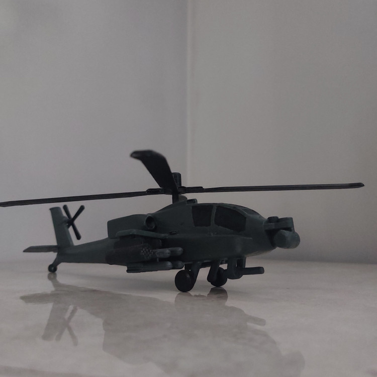 ماکت هلی کوپتر آپاچی (AH_64 apachi)