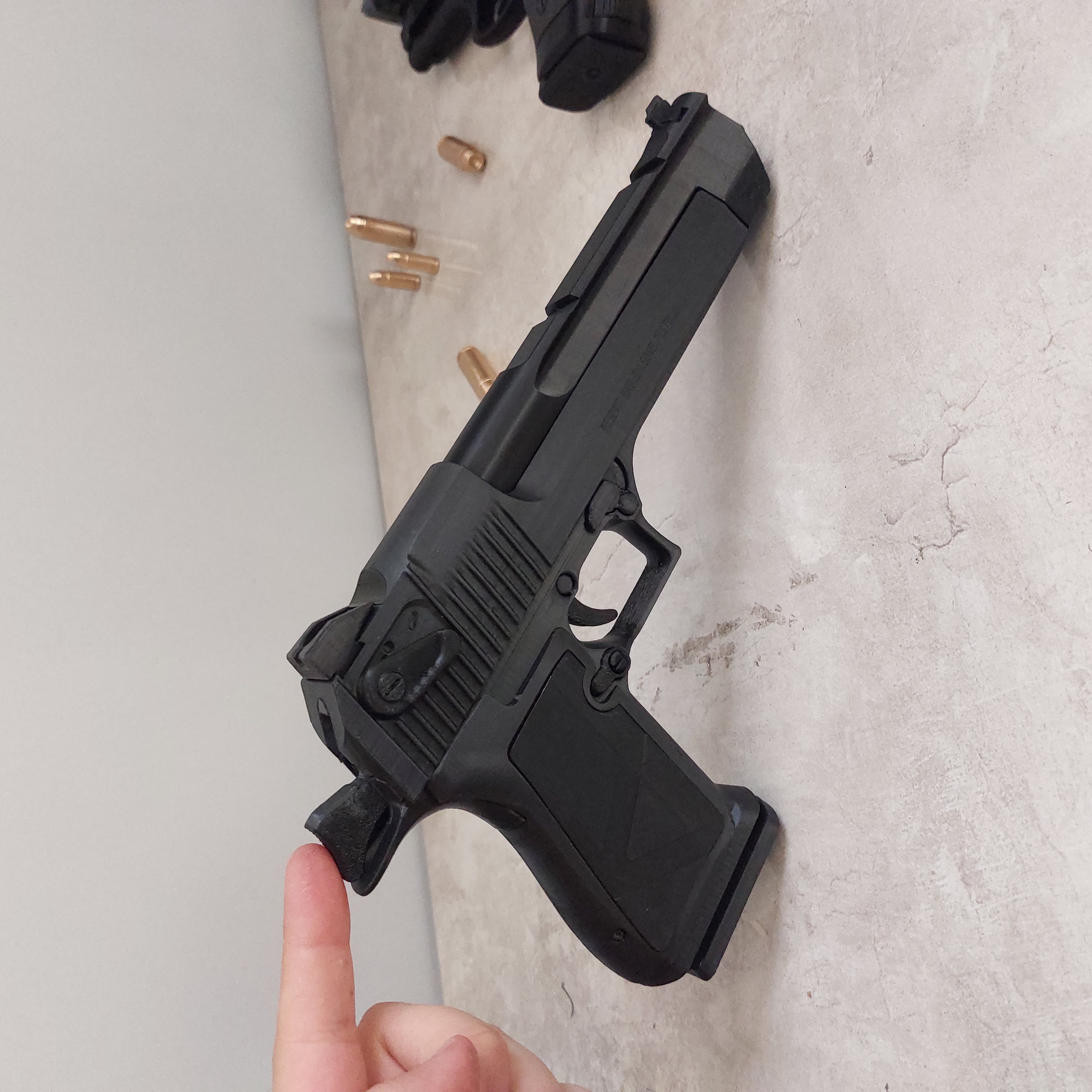 ماکت اسلحه desert eagle